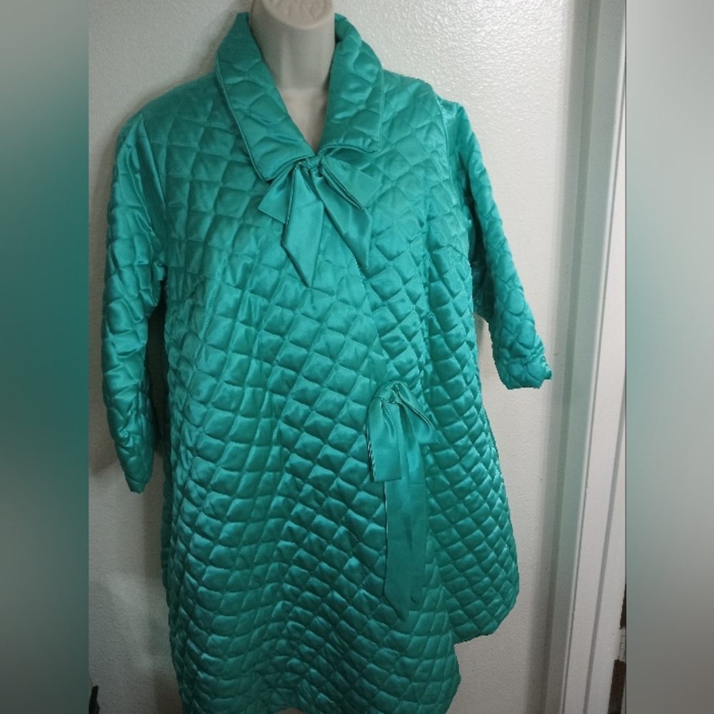 Vintage robe - Picture 3 of 3